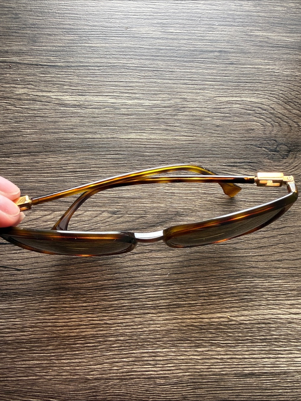 Fendi  Sunglasses - Picture 11 of 16